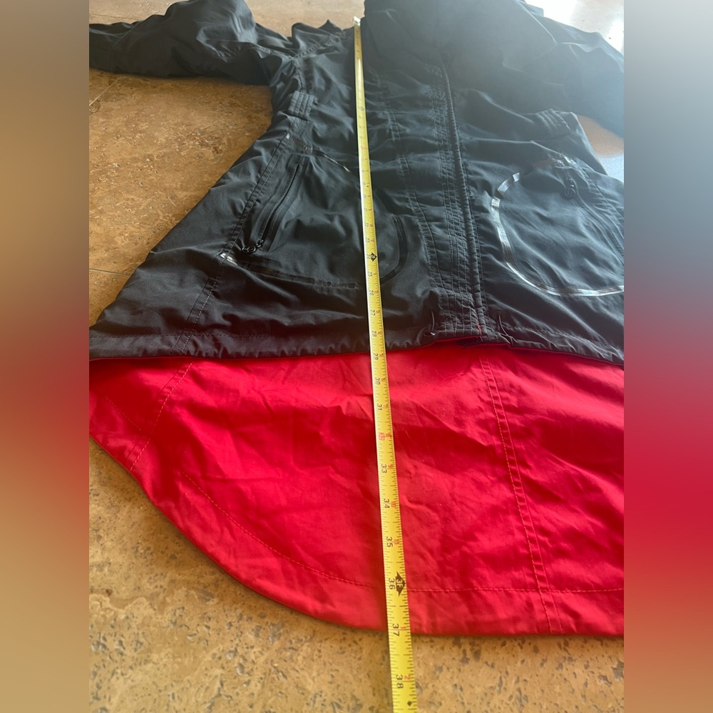 Lululemon Reversible Jacket Red Black Packable Belt Bag Small EUC Springtime - Picture 15 of 15